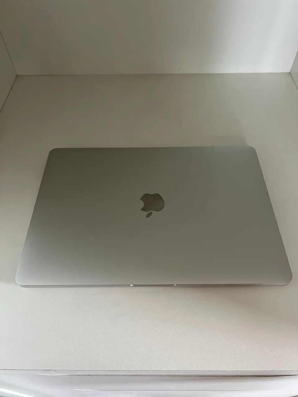 Macbook pro Chip M1 - Foto 2