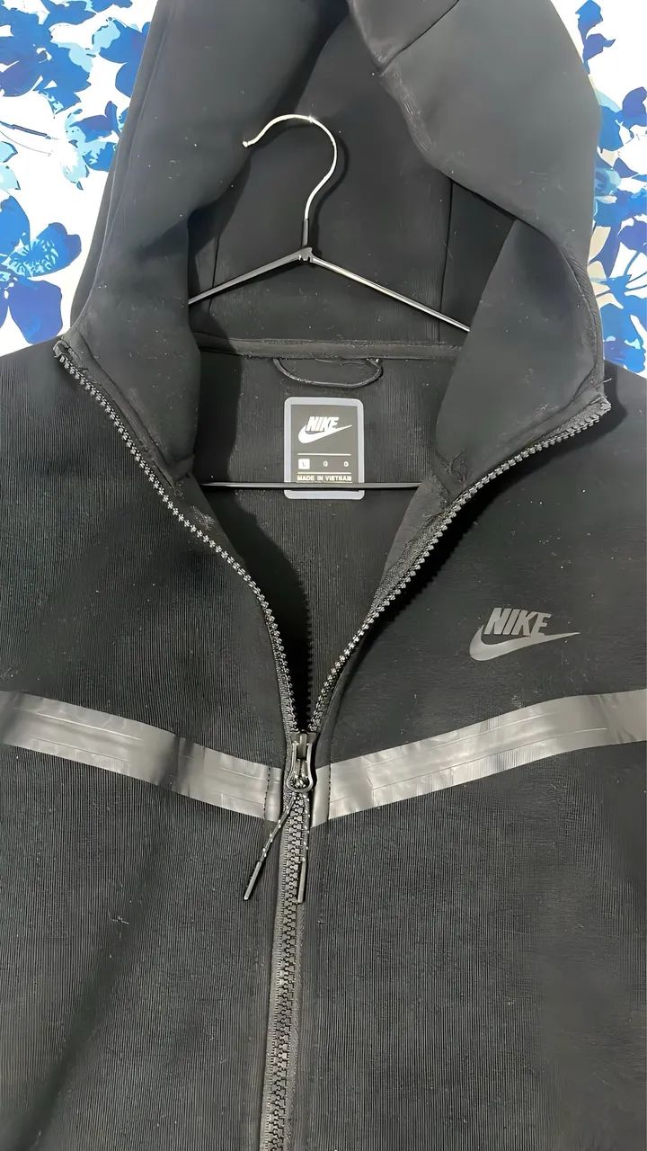 CASACO NIKE TECH FLEECE