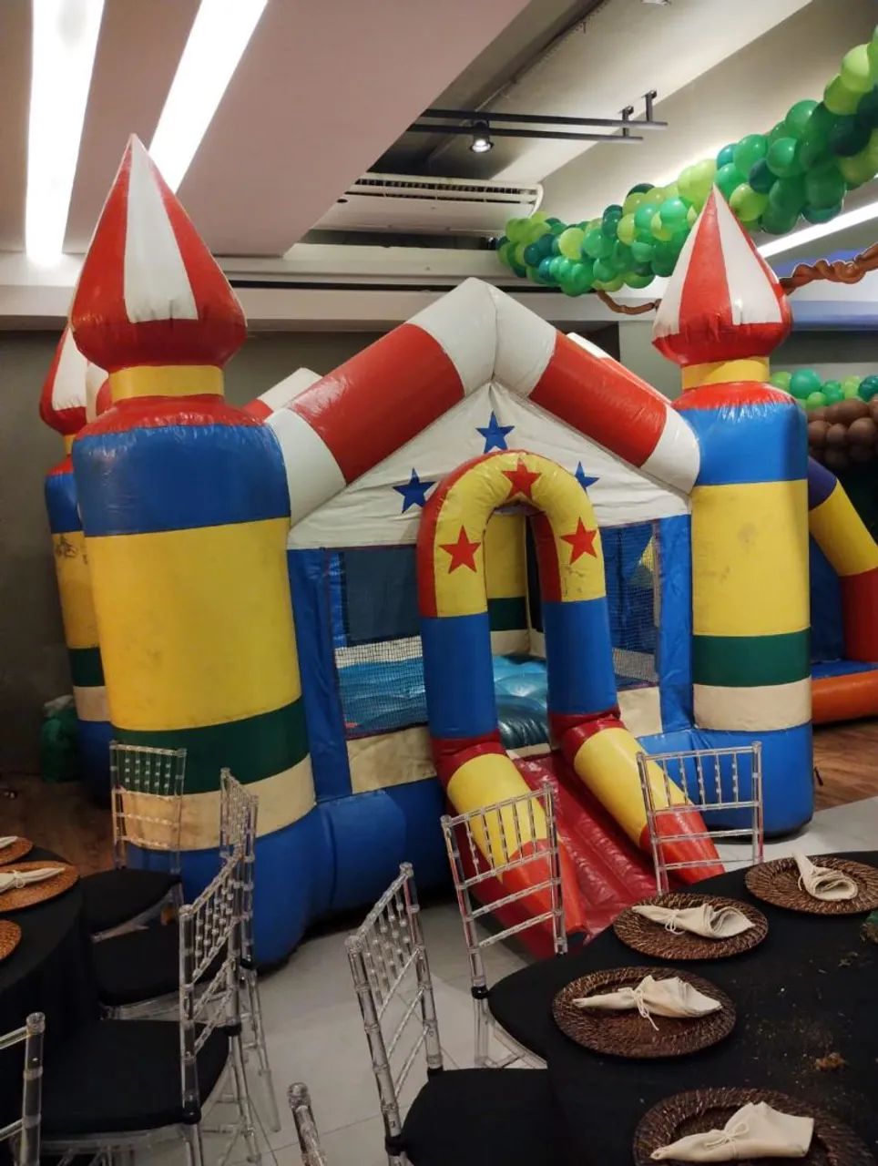 locação de brinquedos infláveis  - Foto 2