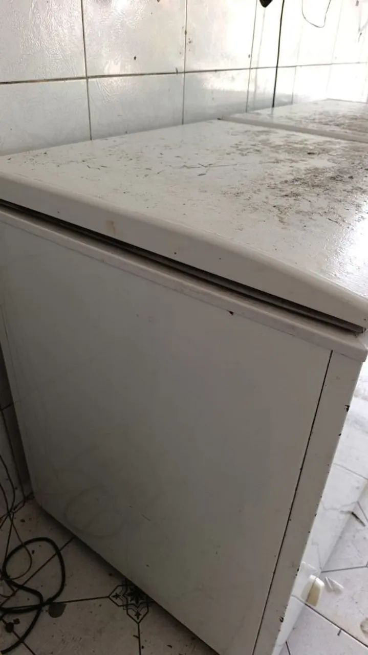 Vende- se freezer 2 portas - Foto 3