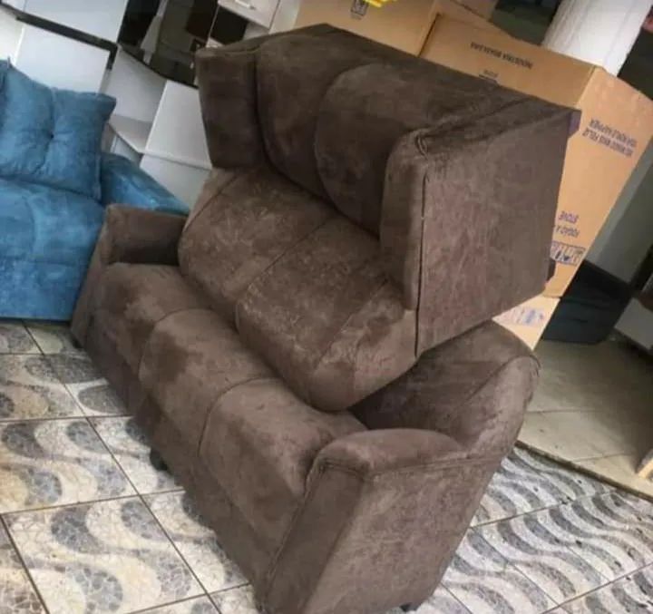 Sofá 2 e 3 lugares em Anápolis! - Foto 4