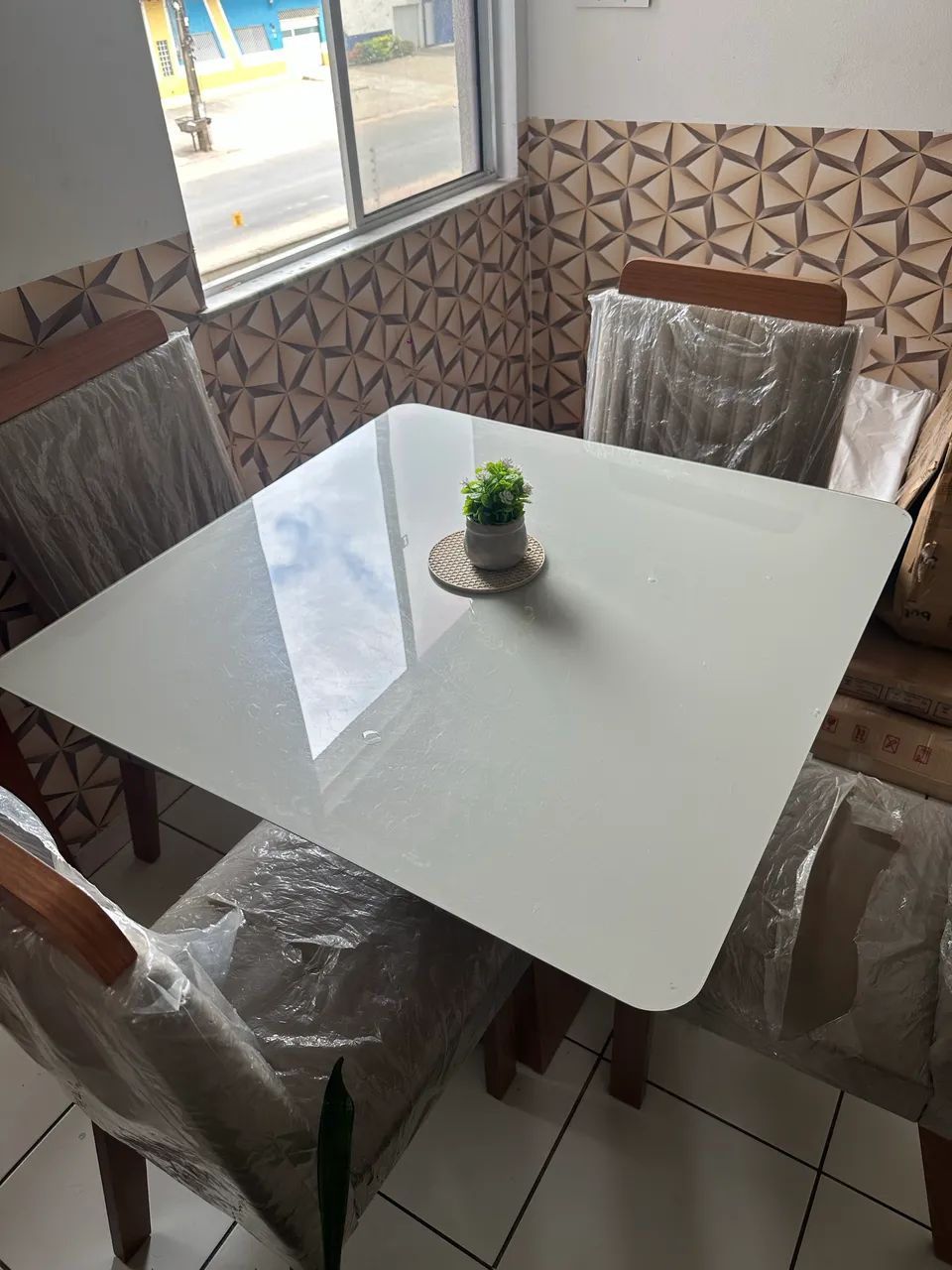 Mesa com 4 cadeiras - Foto 2
