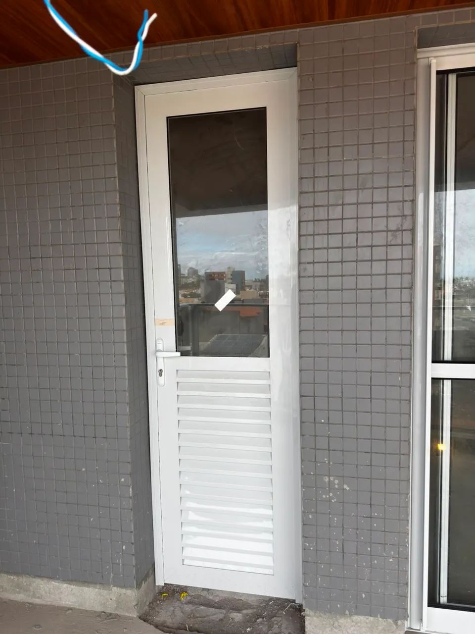 Vendo duas portas de alumínio  - Foto 3