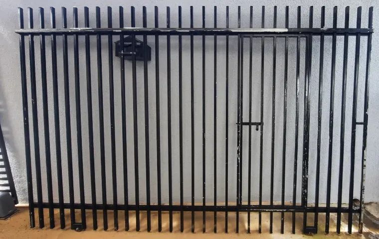 Grade e portão de correr galvanizado