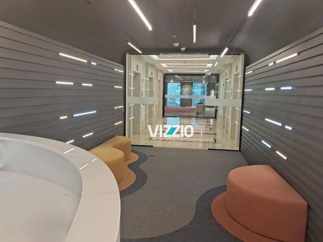 Excelente oportunidade mobiliada para locação em edifício triplo AAA, com 2.098,68m² - Bro - Foto 3