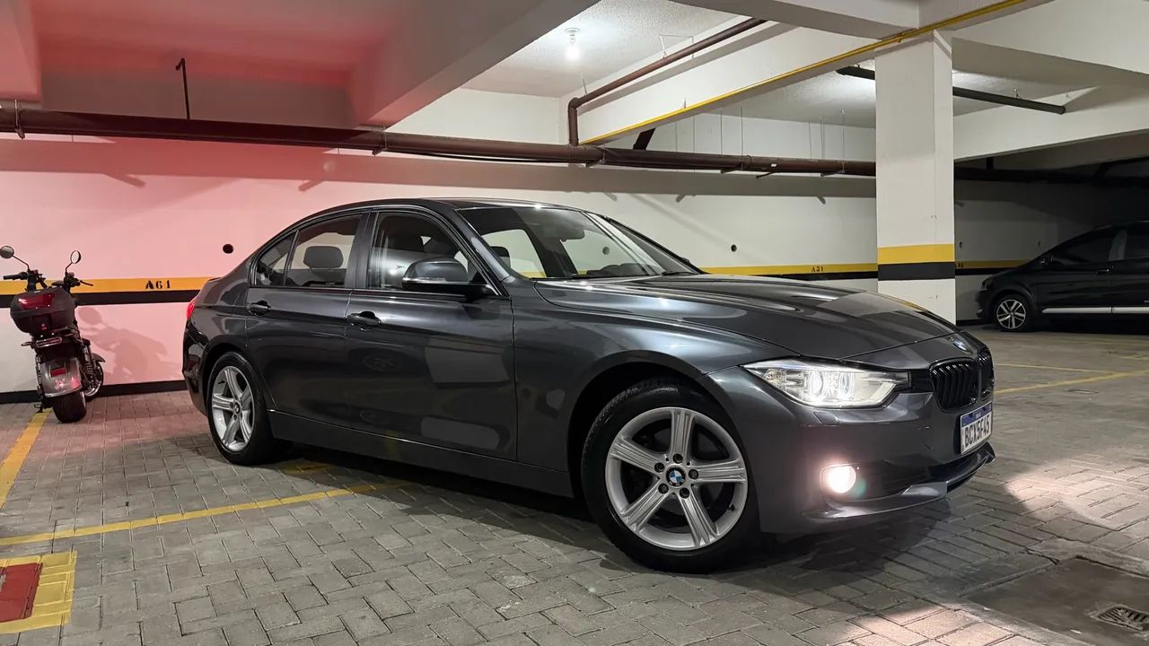BMW 320I A 2.0 Turbo/activeflex 16V 184cv 4P 2014