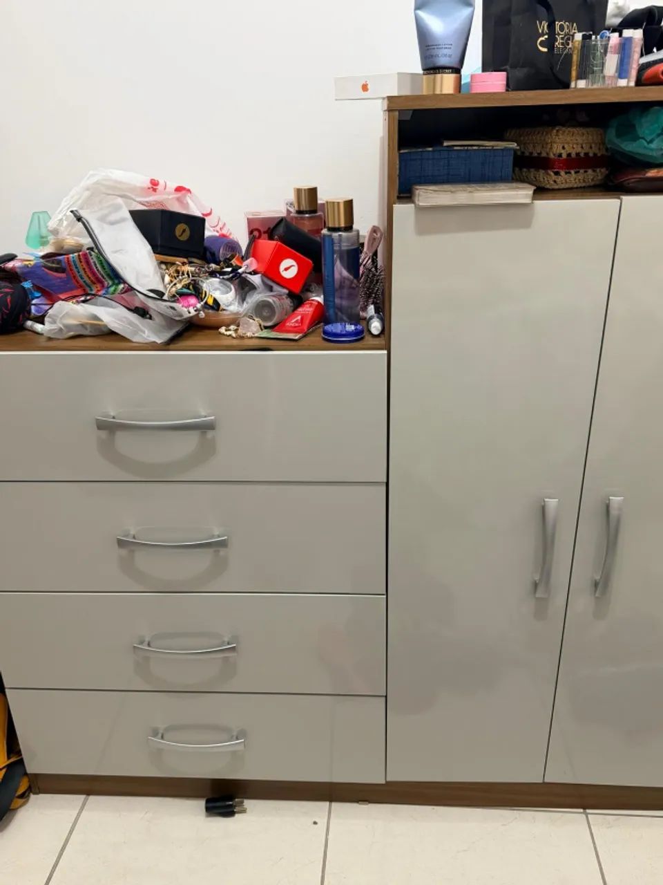 Comjunto:  Guarda Roupa + Cômoda + Armário Multiuso  - Foto 3