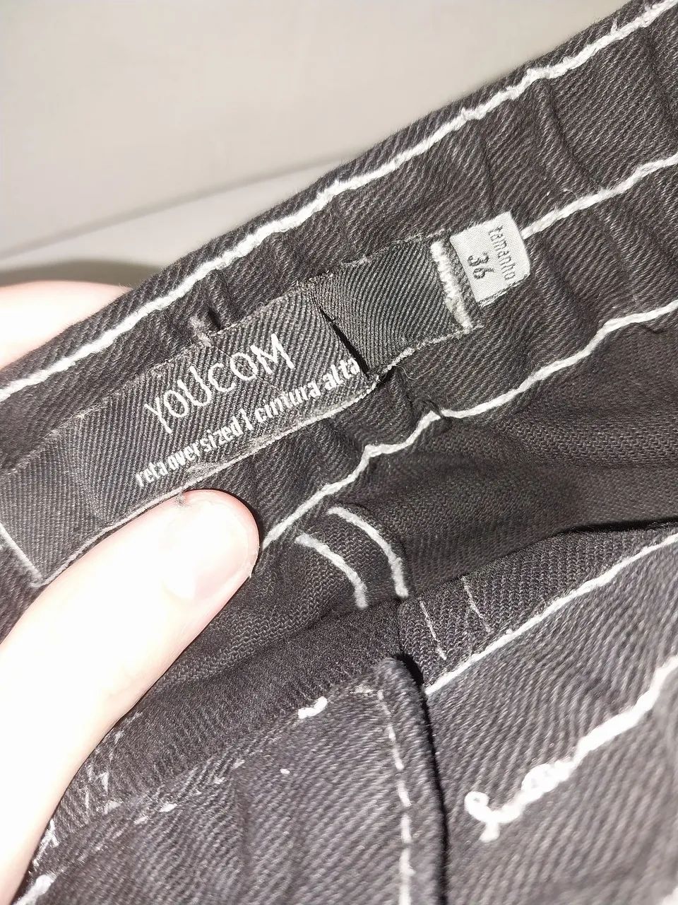 Calça YOUCOM preta all black reta cintura alta - Foto 3