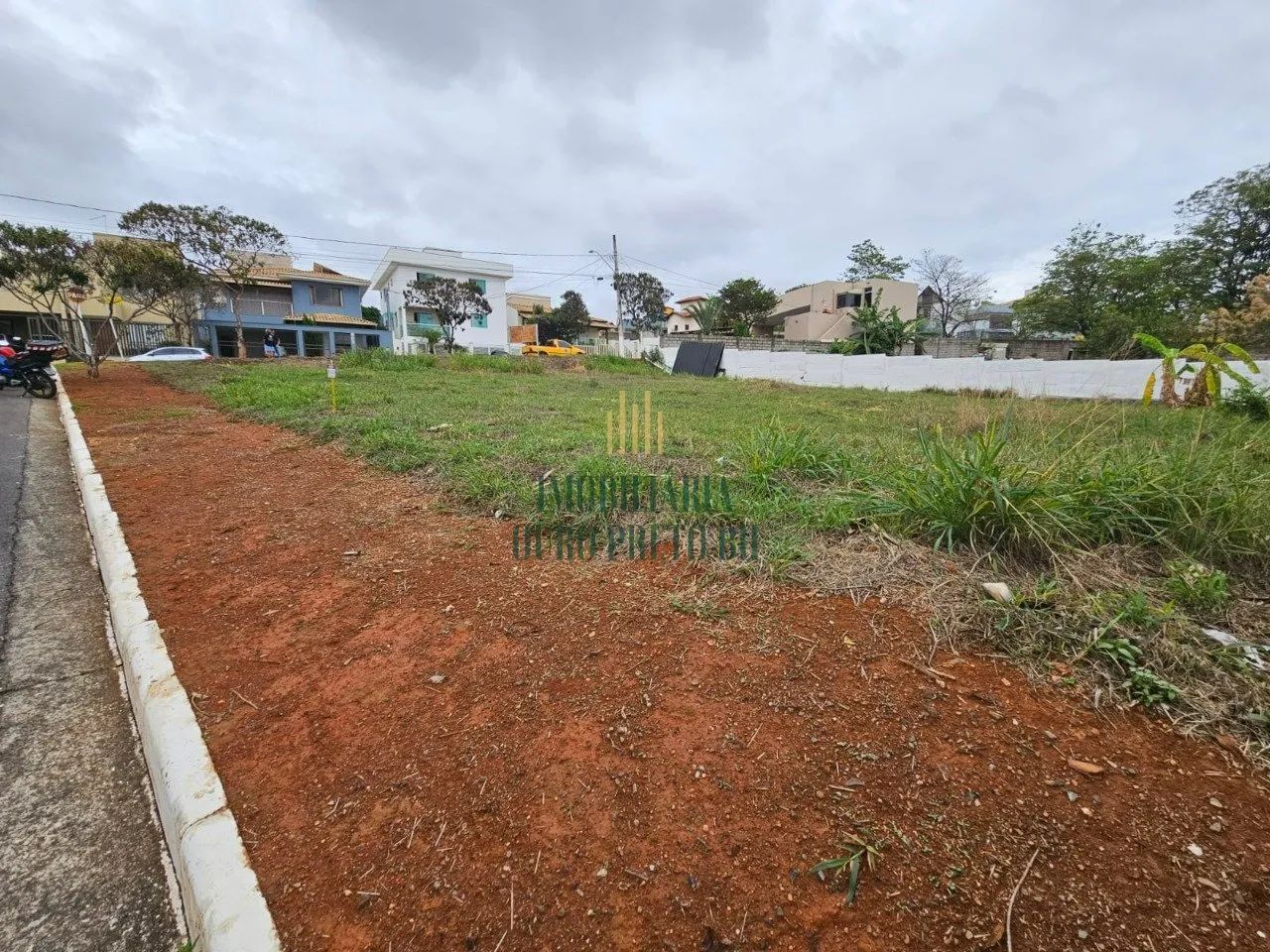 Lote com 407m² á venda no Rosa dos Ventos. - Foto 4