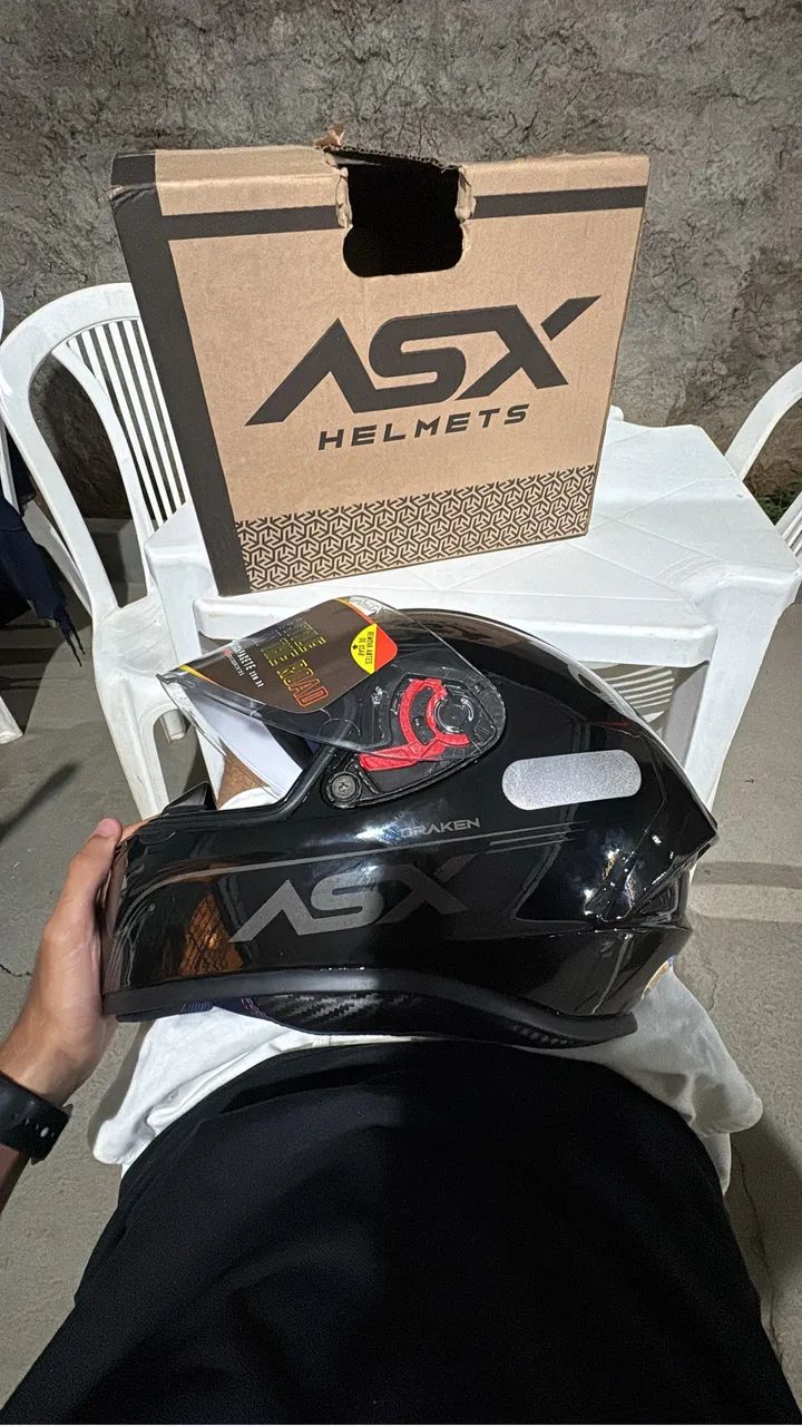 Capacete ASX SOLID PRETO BRILHO