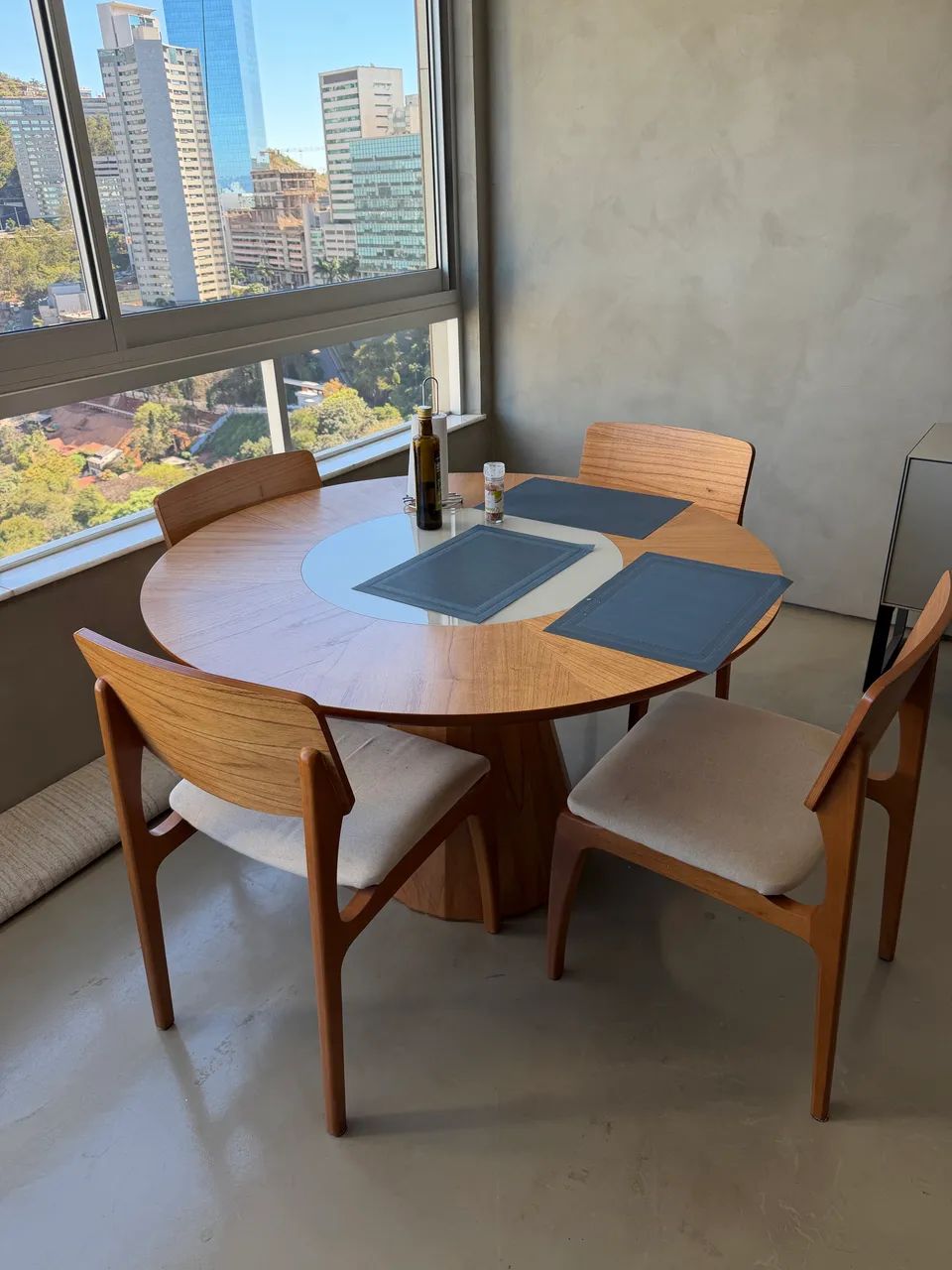 Mesa de jantar com 4 cadeiras - Foto 4
