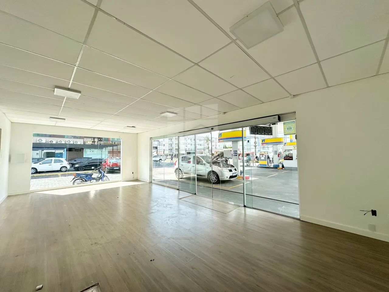 Sala Comercial Térrea para Alugar Próxima à Pró Vida - Foto 4