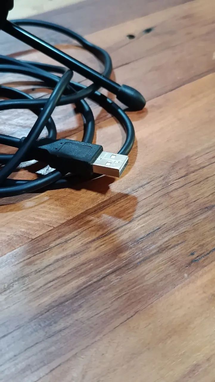 Fifine K669b, com tripé e espuma, entrada USB  - Foto 4