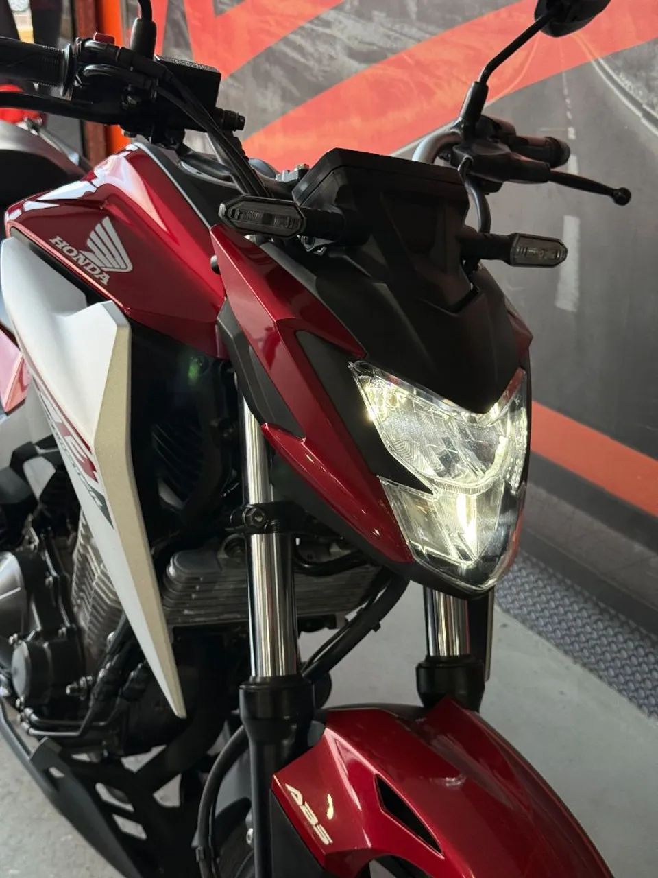 Twister 300 ABS 2026 - Foto 5