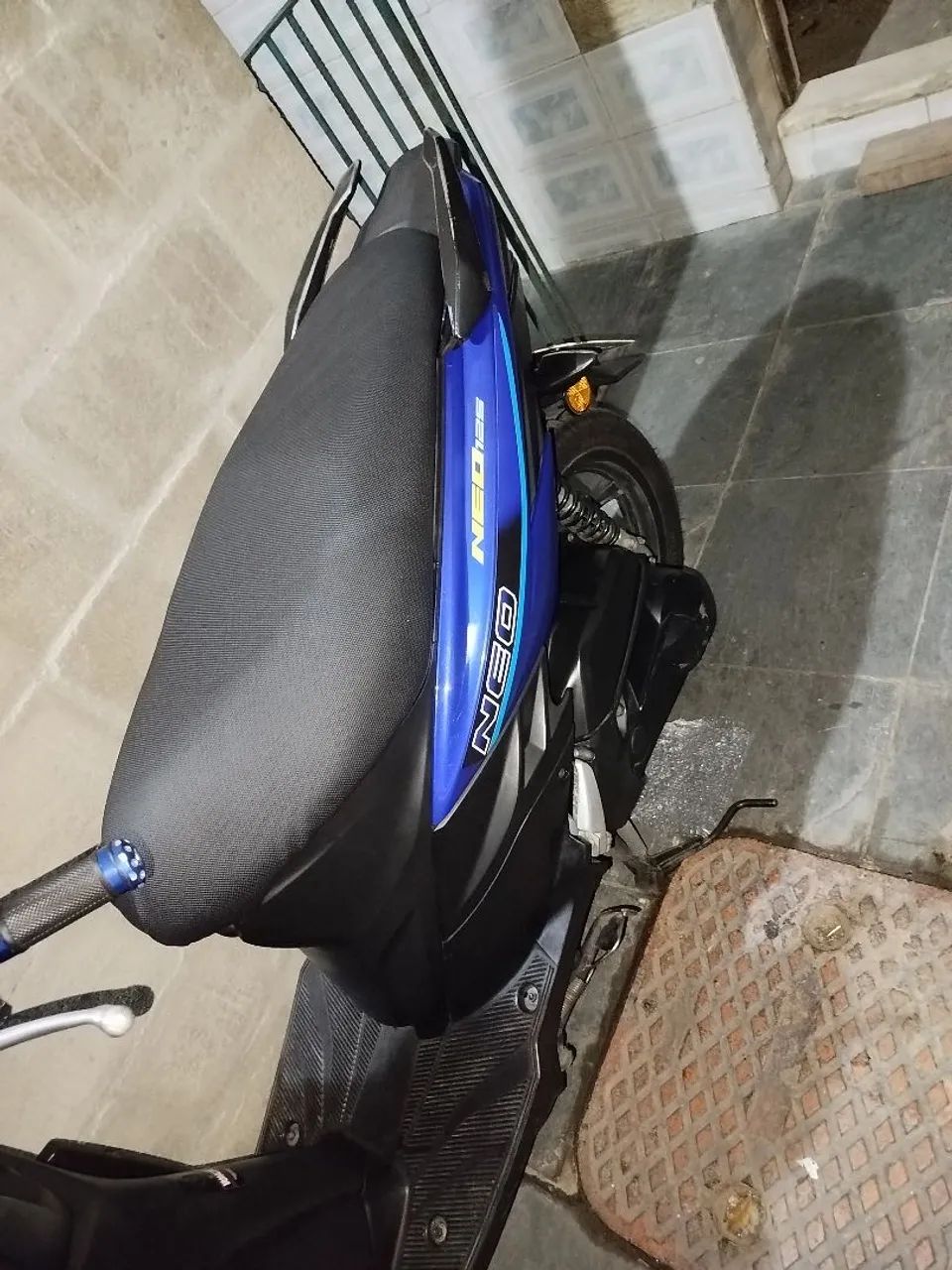 Neo 125 azul