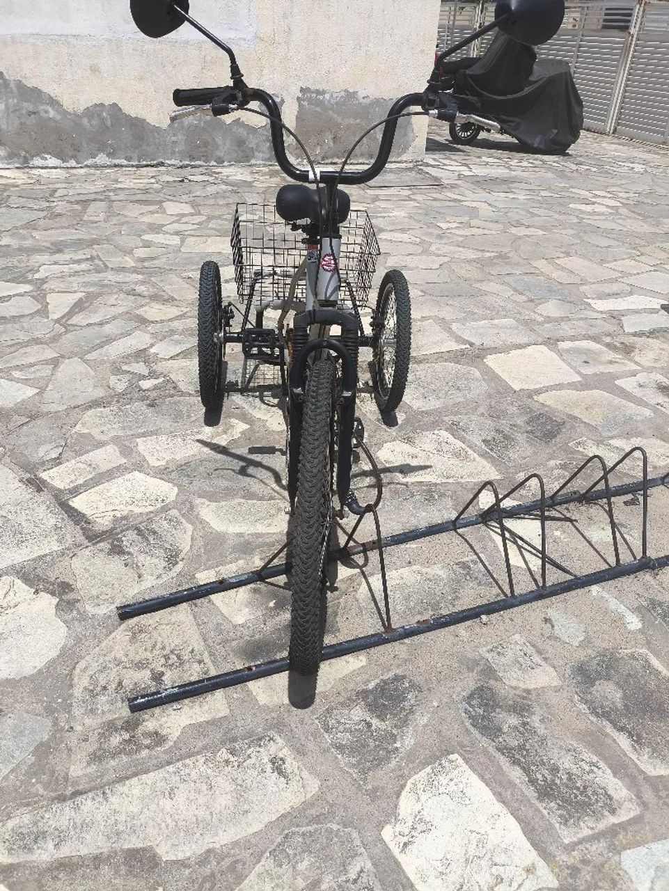 Triciclo de alumínio!!!