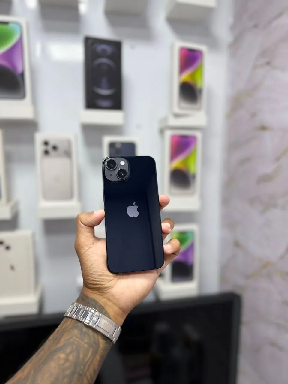 IPHONE 14 128GB<br>R$ 2.399,00