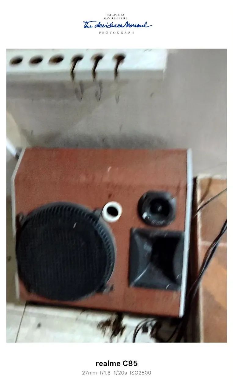 Vendo esse  tem essa mesa completa e mas 4 caixas  - Foto 3
