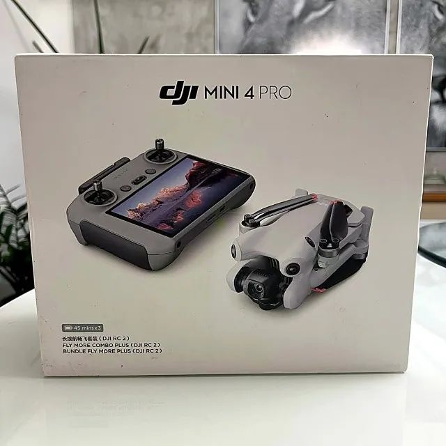 Drone DJI Mini 4 Pro Fly More Combo Plus + RC 2 (3 baterias) - Foto 5