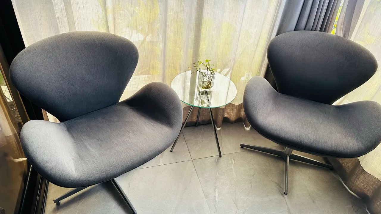 Compre no conforto da sua casa: 02 poltronas giratórias  - Foto 2