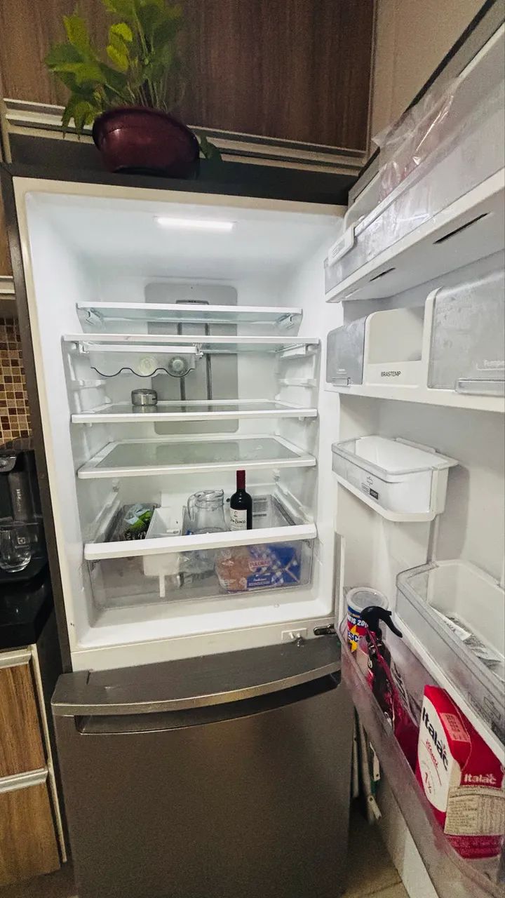 Geladeira BRE57KANA Frost Free Inverse 447 Litros Brastemp Inox 110V - Foto 4