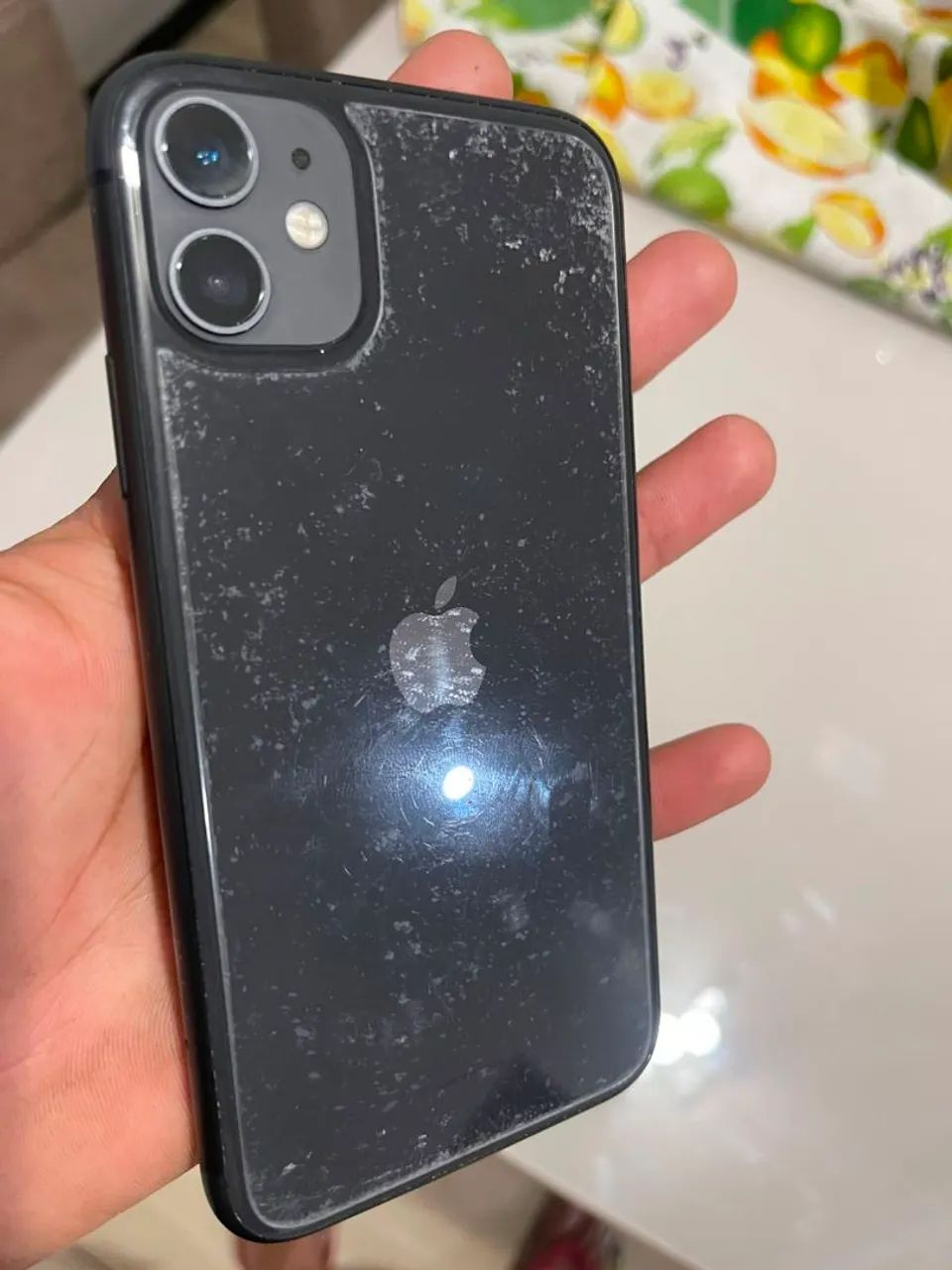 Iphone 11 conservado - Foto 2
