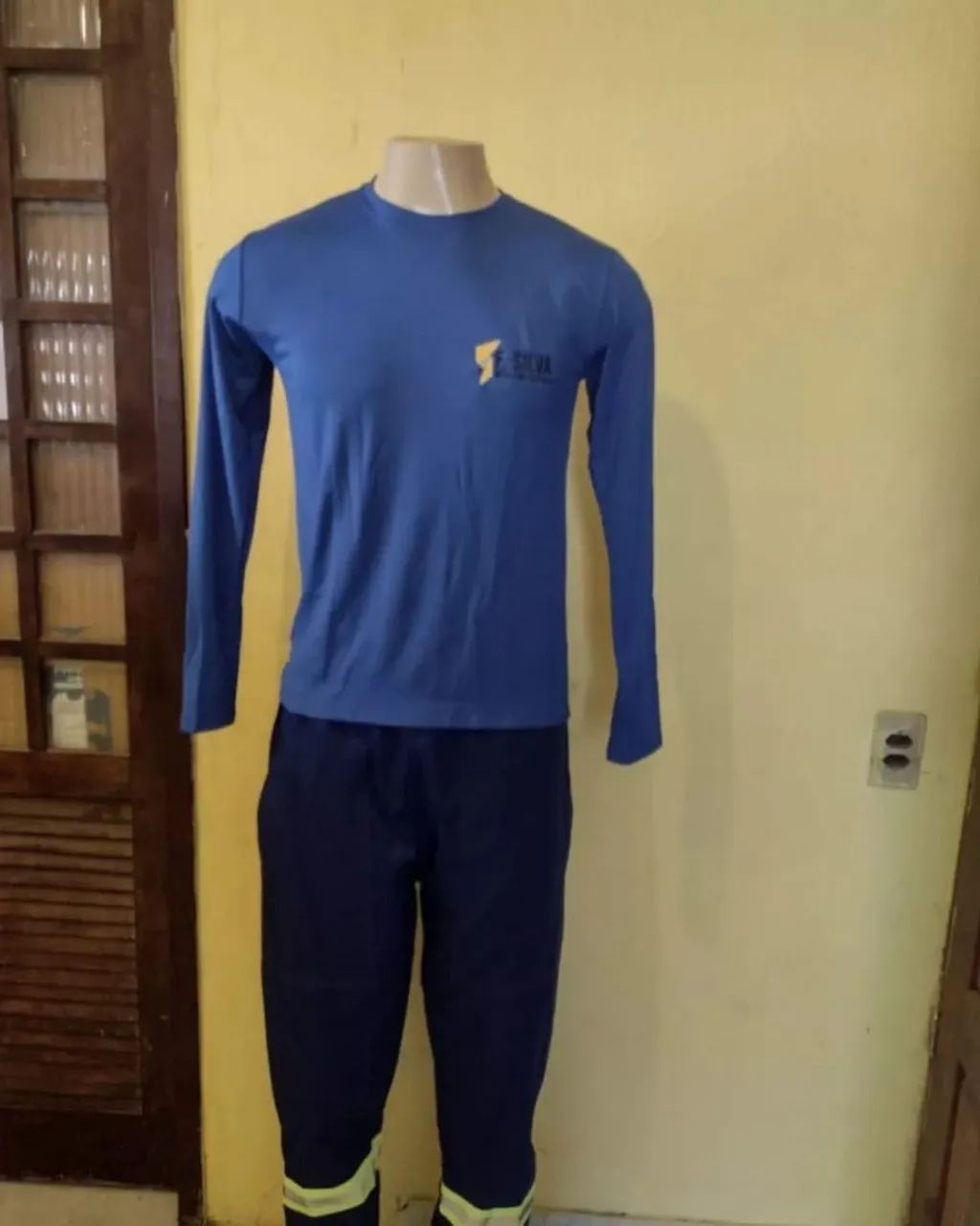 Uniformes profissionais em geral - Foto 4