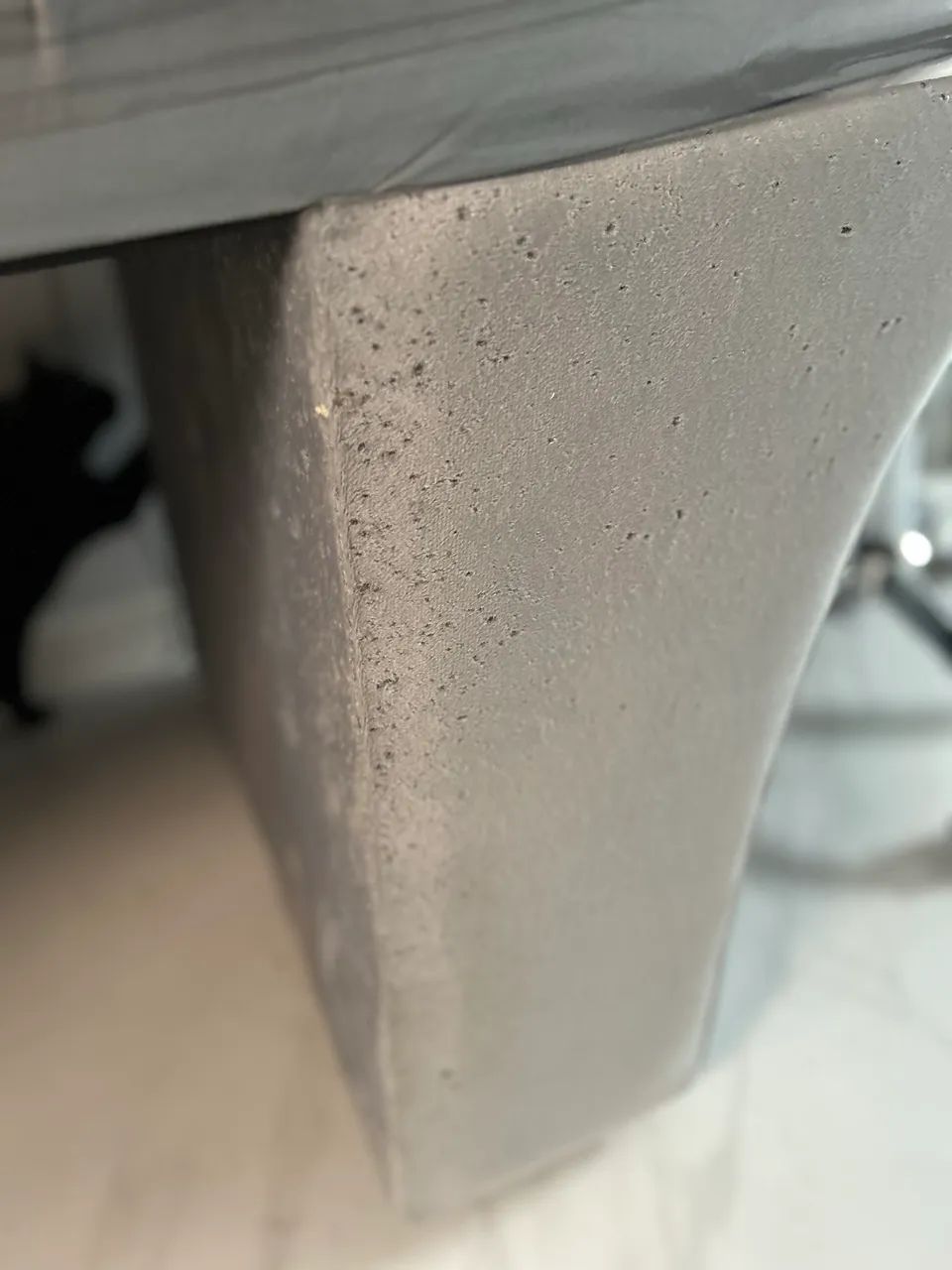 Maca com vibroterapia, luminária meia lua e mocho.  - Foto 5