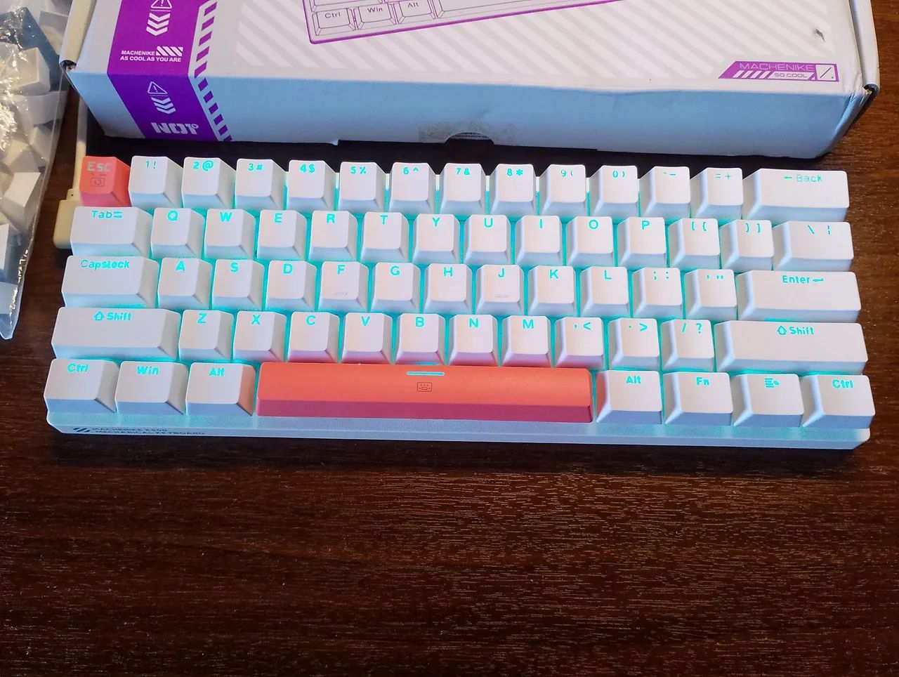 Teclado Machenike k500 + Keycaps - Foto 2