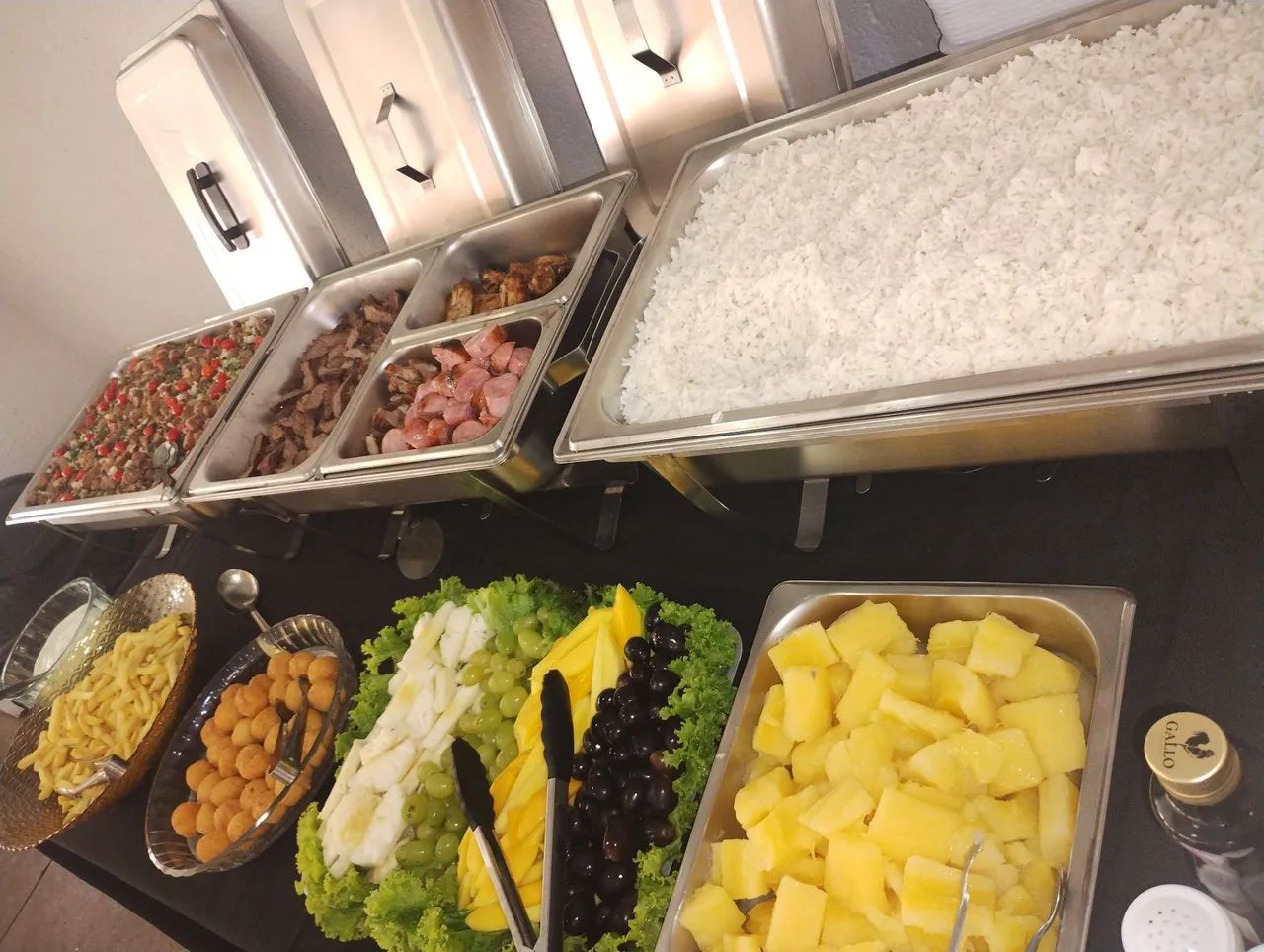 Churrasqueiro/Cozinheira e Bufê completo a domicílio( melhor preço e qualidade da região) - Foto 4