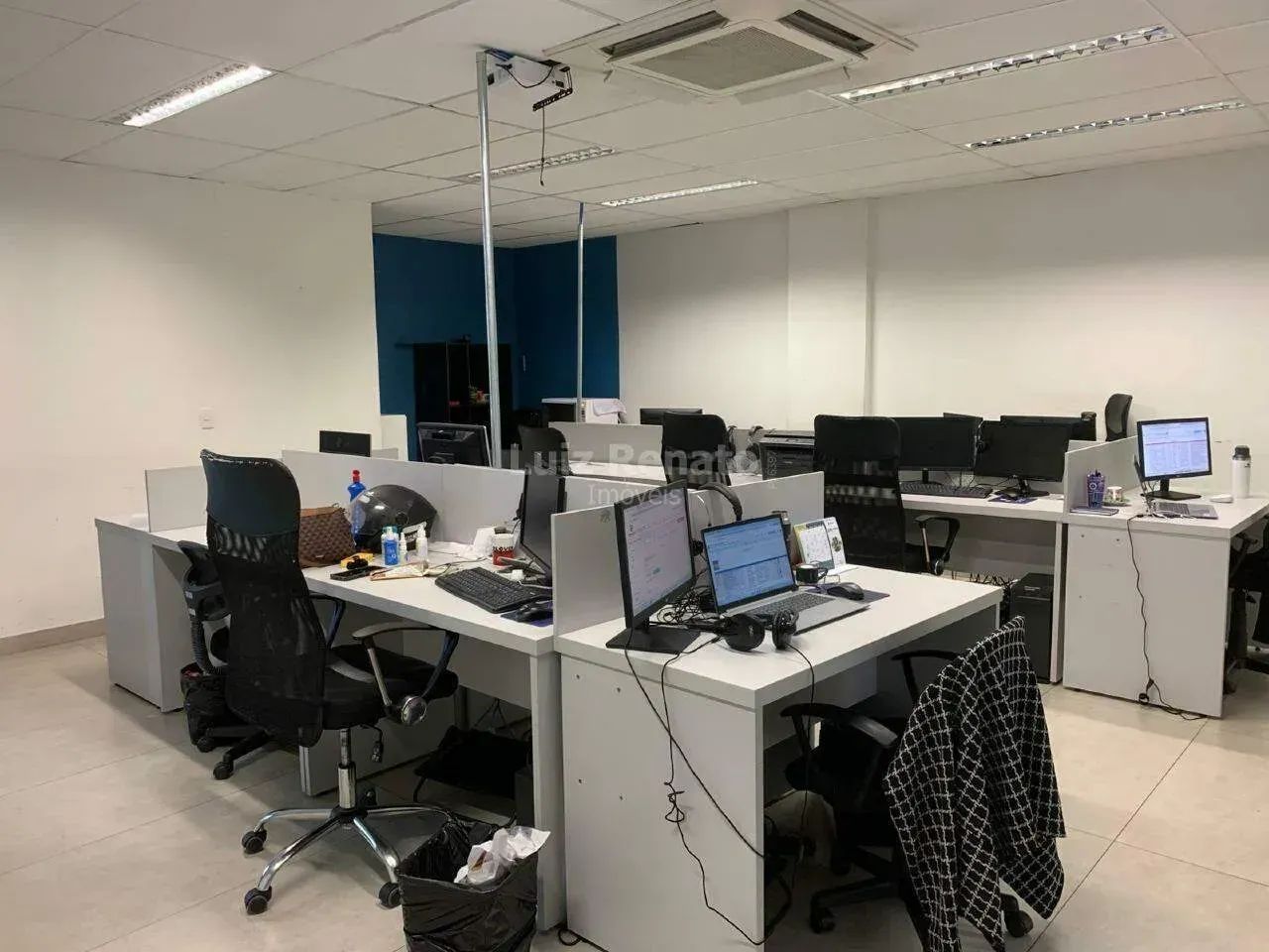 Sala comercial para aluguel, 90m² de área no Lourdes