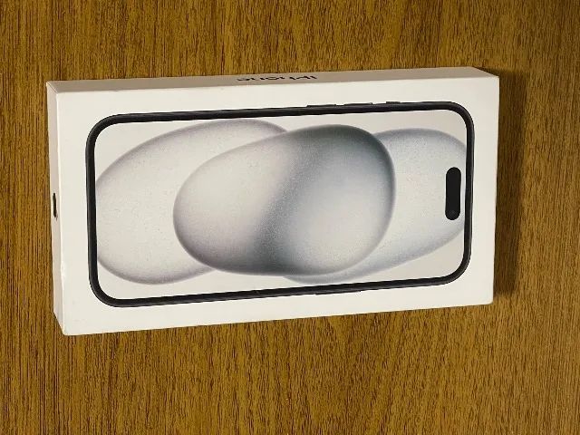 iPhone 15 128GB LACRADO
