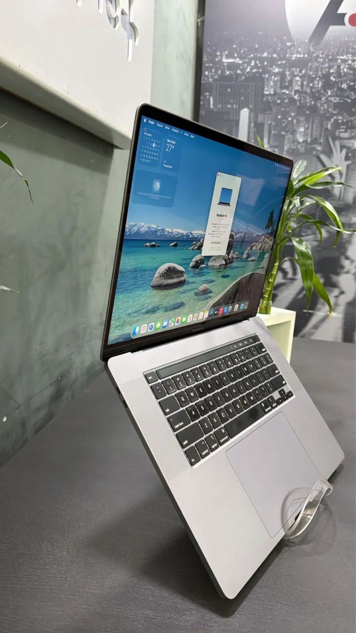 MacBook Pro 2019 16 ? Intel Core i7 | 16GB RAM | 512GB SSD