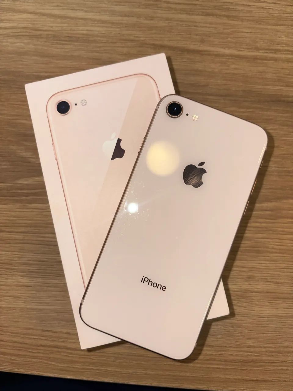 iPhone 8 semi novo - Foto 2