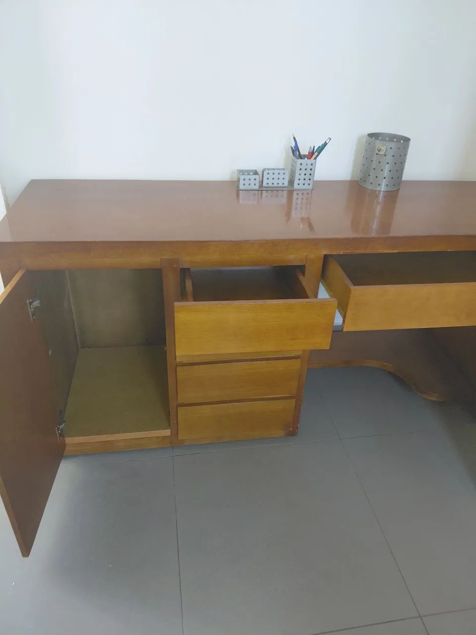 Escrivaninha madeira 1,60x0,50 - Foto 3