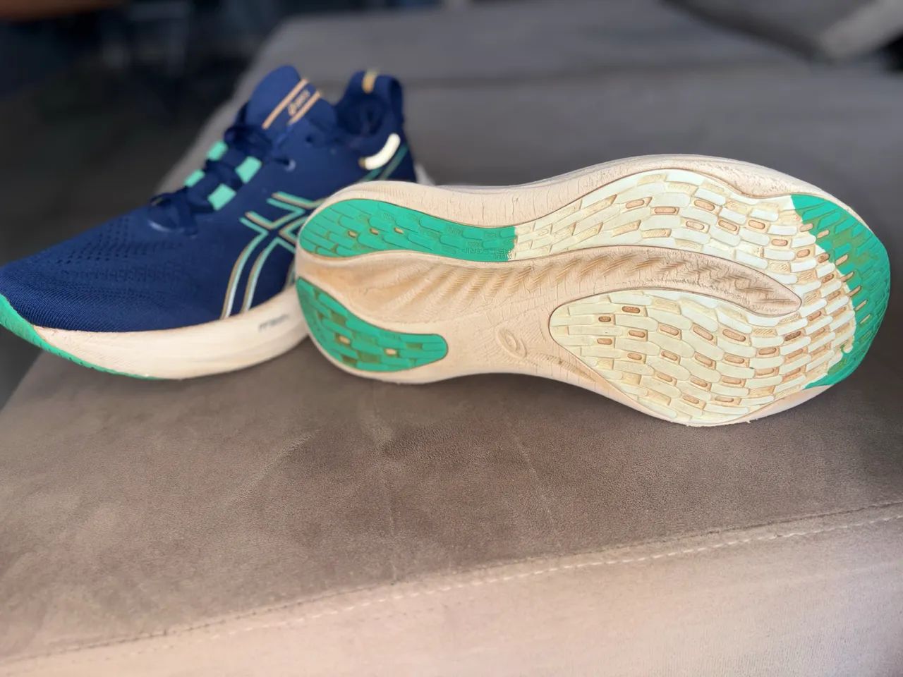 Tênis asics gel-nimbus 26 azul - Foto 5