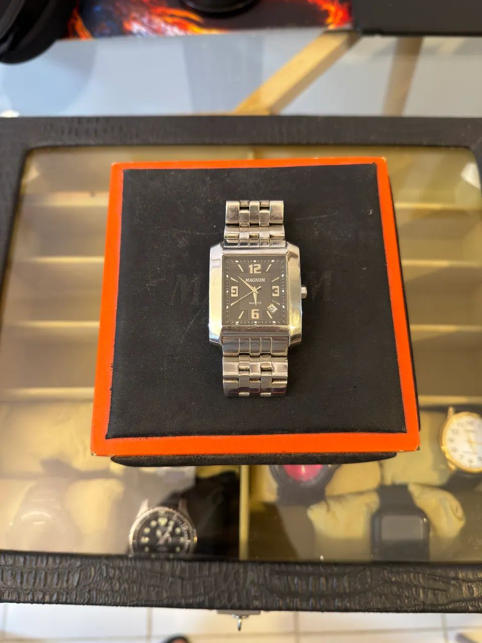 Relógio Magnum Prata Extra