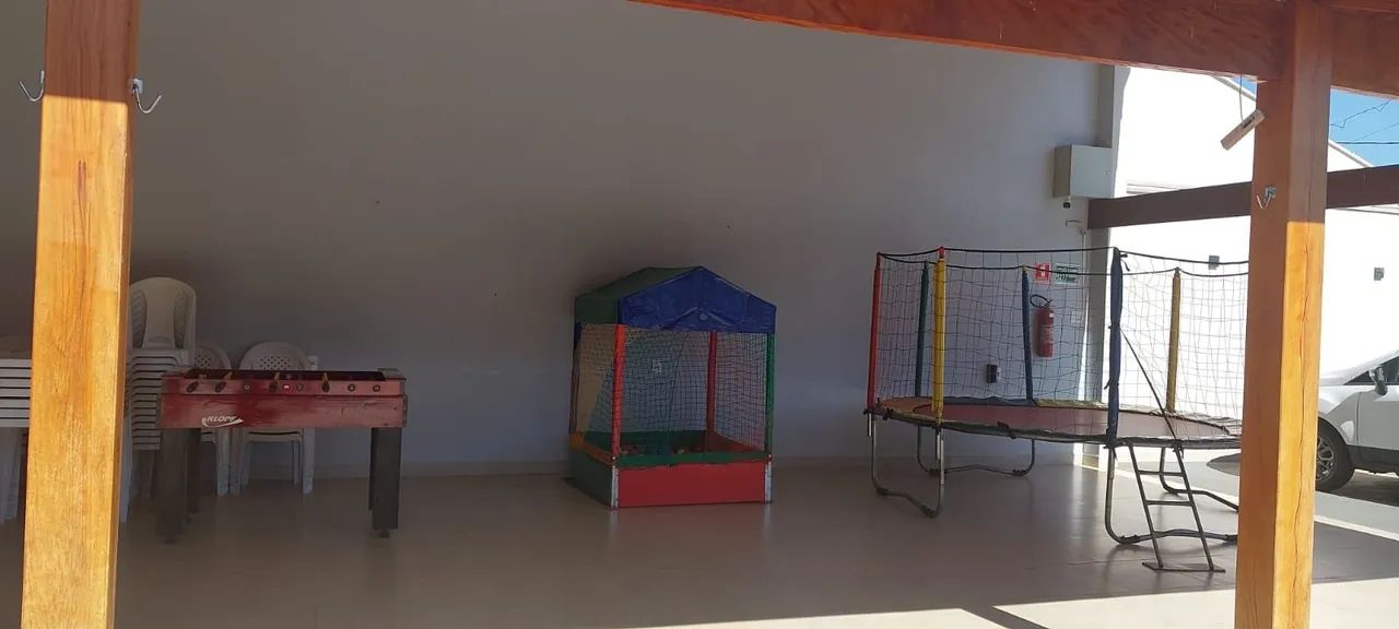 Pula pula, casinha de bolinhas, mesas e forros  - Foto 3