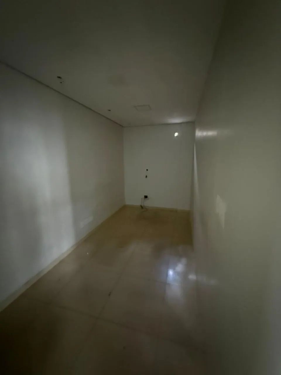 SALA COMERCIAL EM CENTRO COMERCIAL - VIEIRALVES  - Foto 3