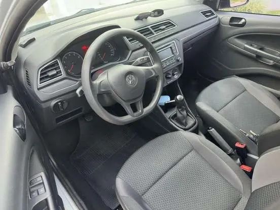 Aluguel Volkswagen Voyage prata com manutenção inclusa - Foto 4