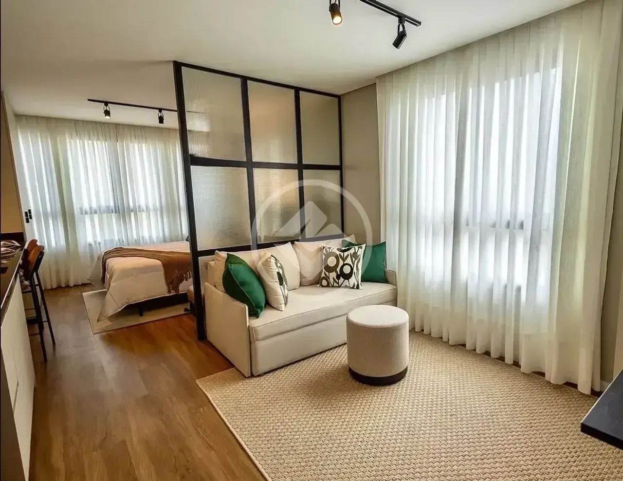 Studio Mobiliado à Venda no Centro de Florianópolis | Ideal para Investimento - Foto 4