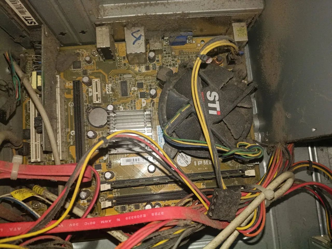 Cpu sti completa usada pra conserto  - Foto 5