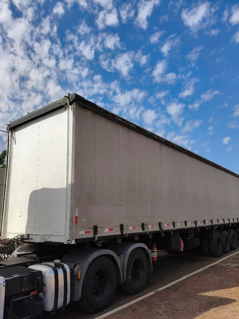 Carreta sider ls 28 pallets random 