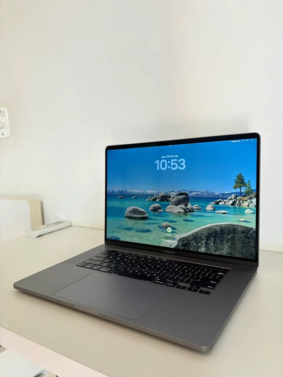 MacBook Pro 16 - 2019 - i7 / 16GB RAM - Muito Conservado