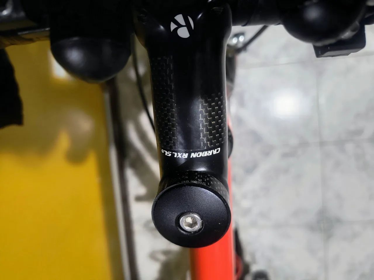 Bike Speed Carbono Aro 700 Mavic + Roda reserva Aro 700 Shimano - Foto 4