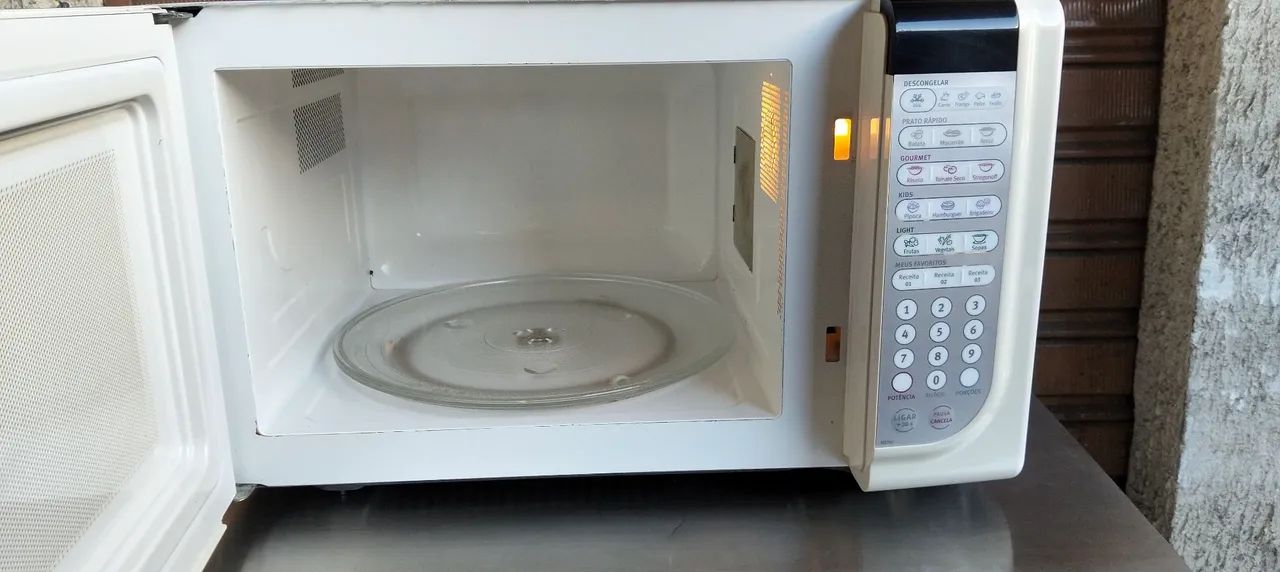 Micro-ondas Eletrolux  - Foto 4