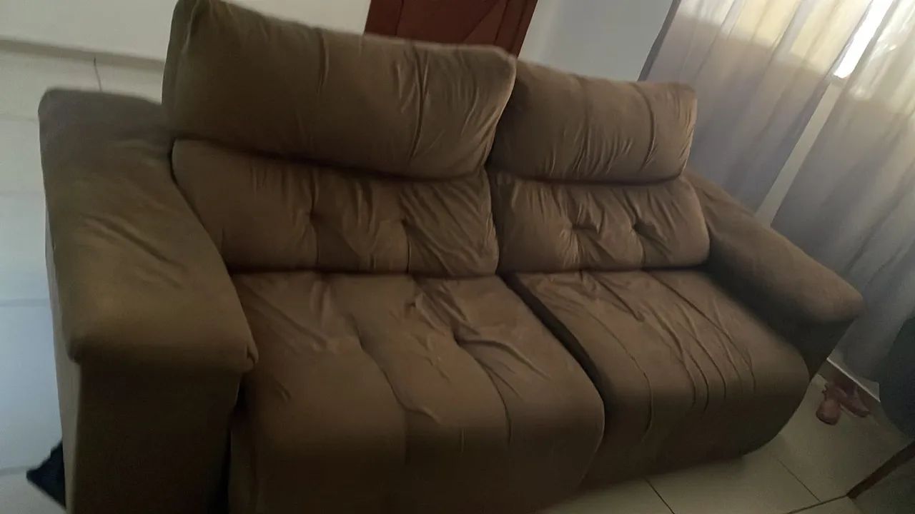 Sofá e banquetas