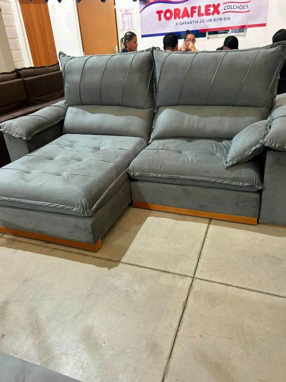 sofa RETRATIL E RELINAVEL NOVO PRONTA ENTREGA - Foto 2