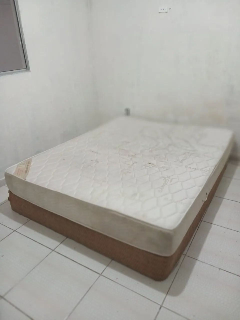 Cama Queen