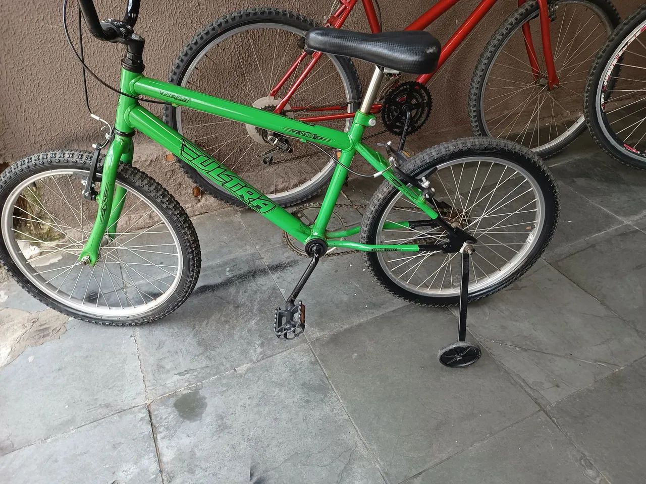 Oportunidade!!!! Bicicleta aro 20 funcionando perfeitamente  - Foto 4